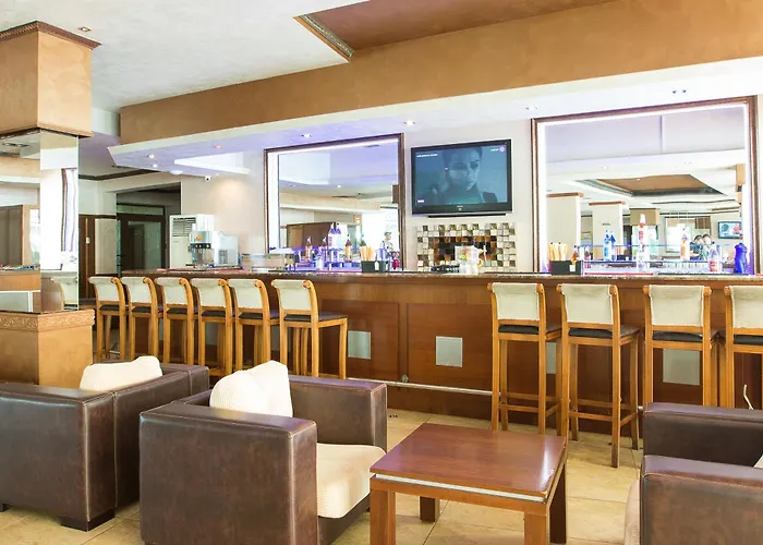 Grenada Complex Slantchev Briag